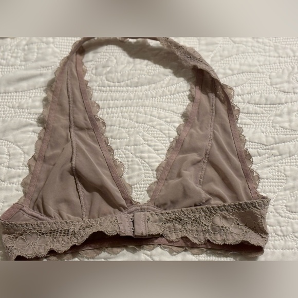 Free people, lace bralette, size, extra small, no rips or stains - Picture 8 of 11